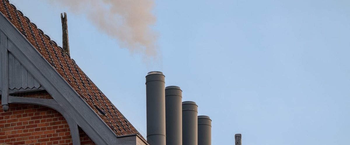 Terminali di scarico sul tetto condominiale